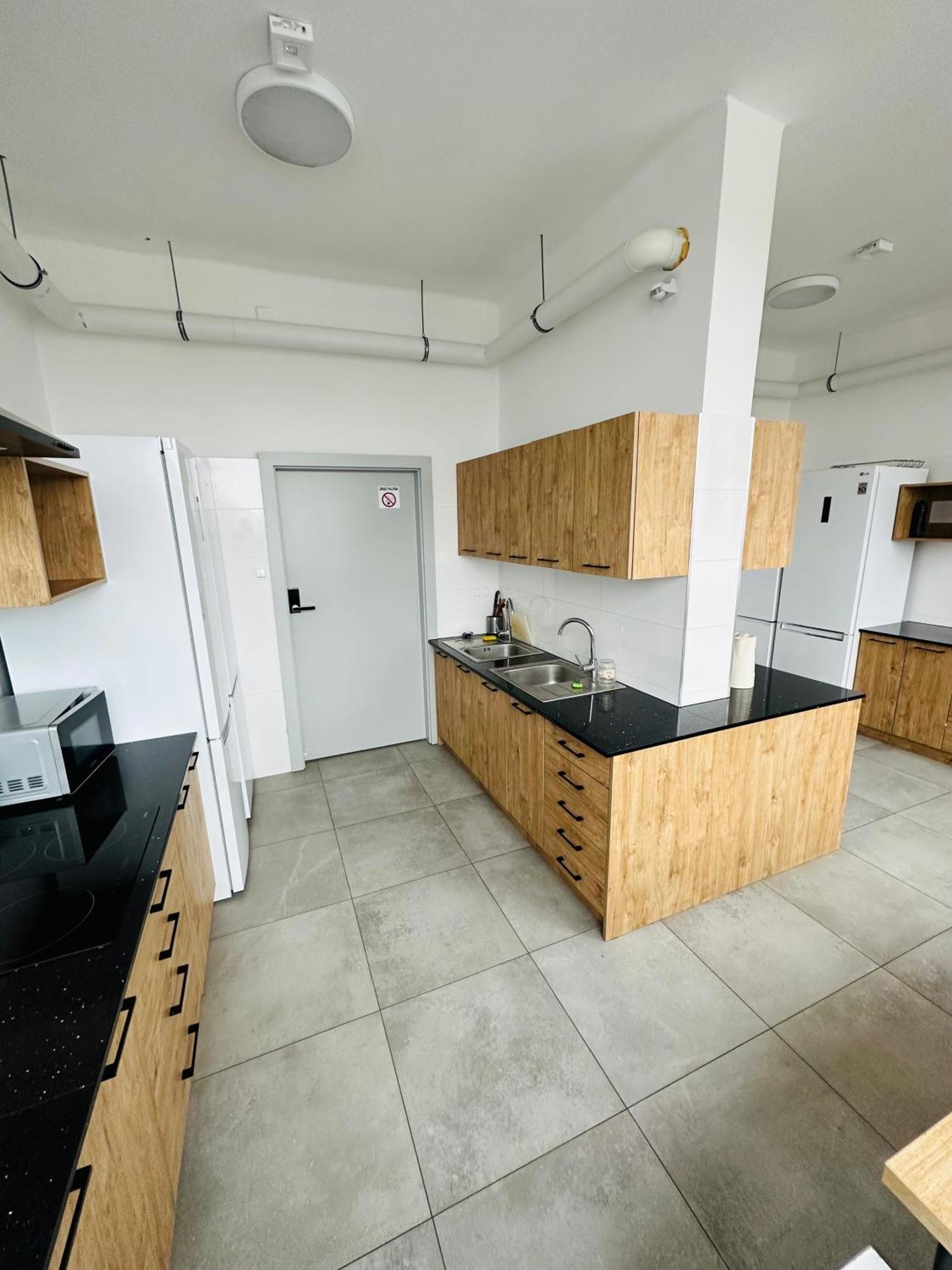Albergue Starbal Radom Exterior foto